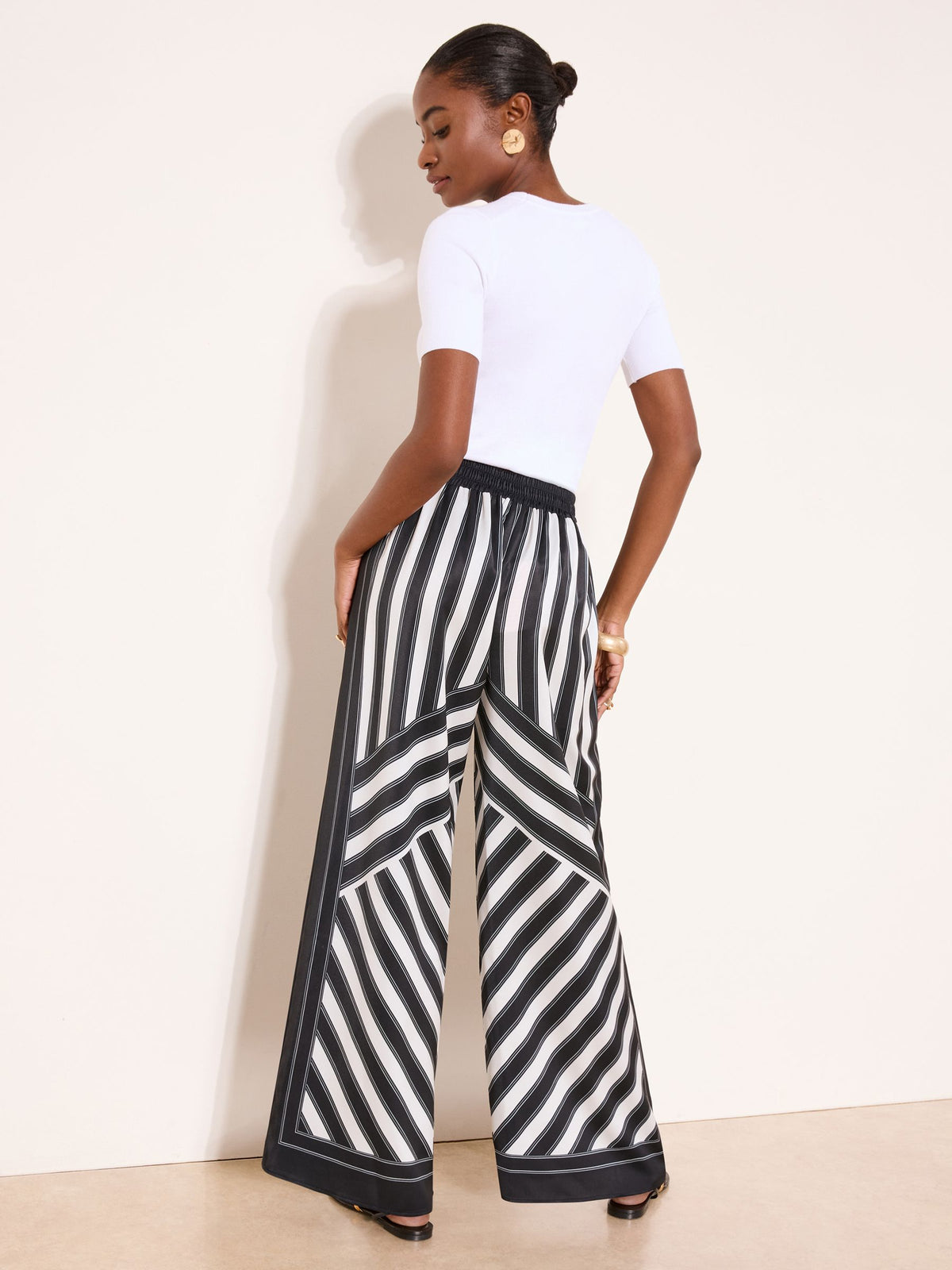 Lipsy London Lipsy Black/White Stripe Printed Satin Trousers