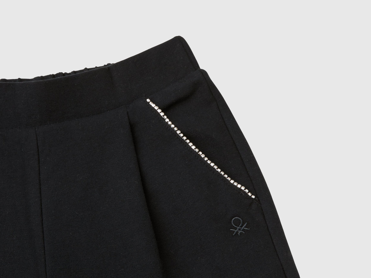 Benetton Trousers with jewel-like applique