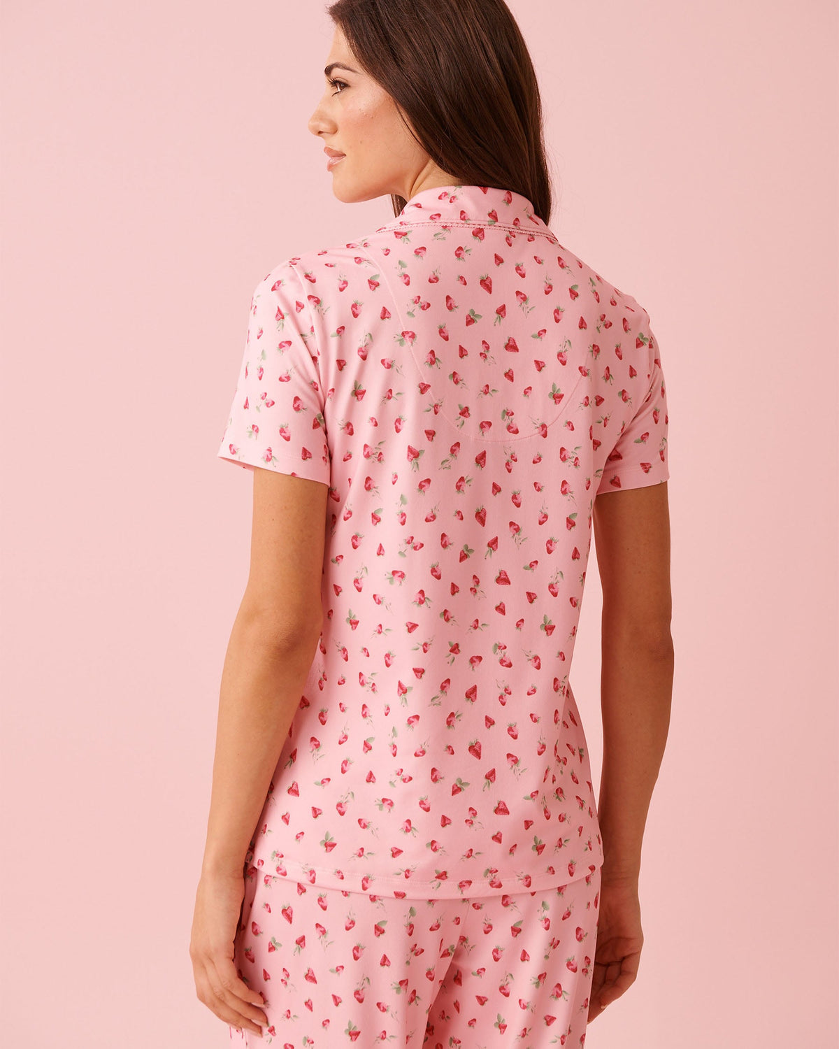 La vie en Rose Strawberry Print Short-Sleeve Pajama Shirt