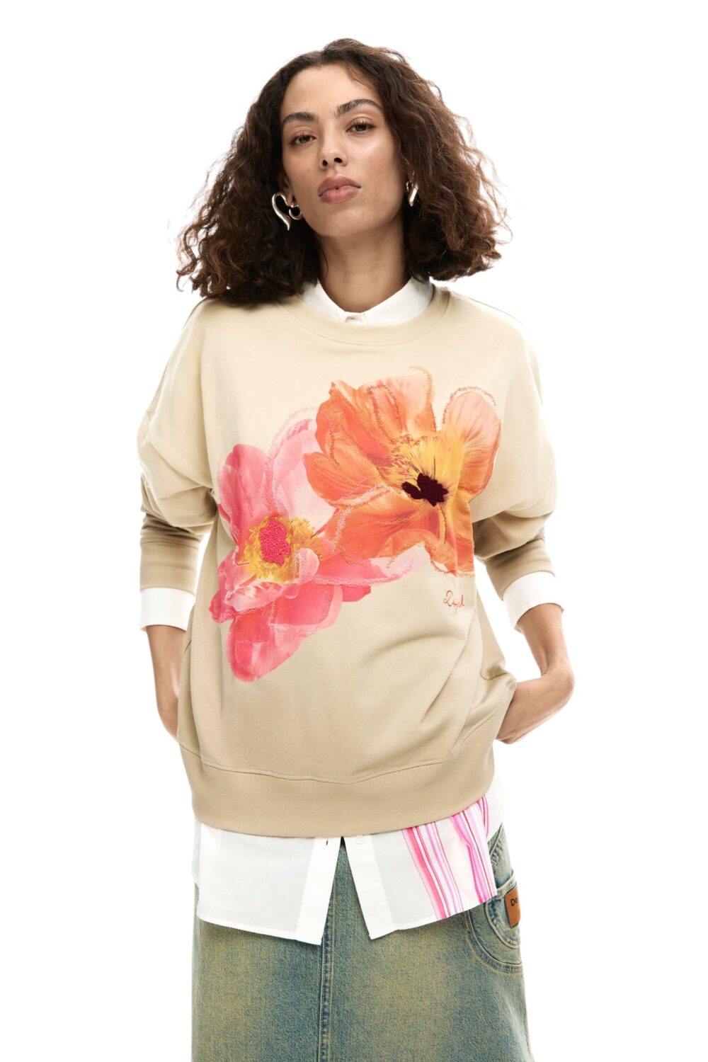Desigual-Cotton sweatshirt with a large floral print on the front. Round neck and long sleeves-Pink-S